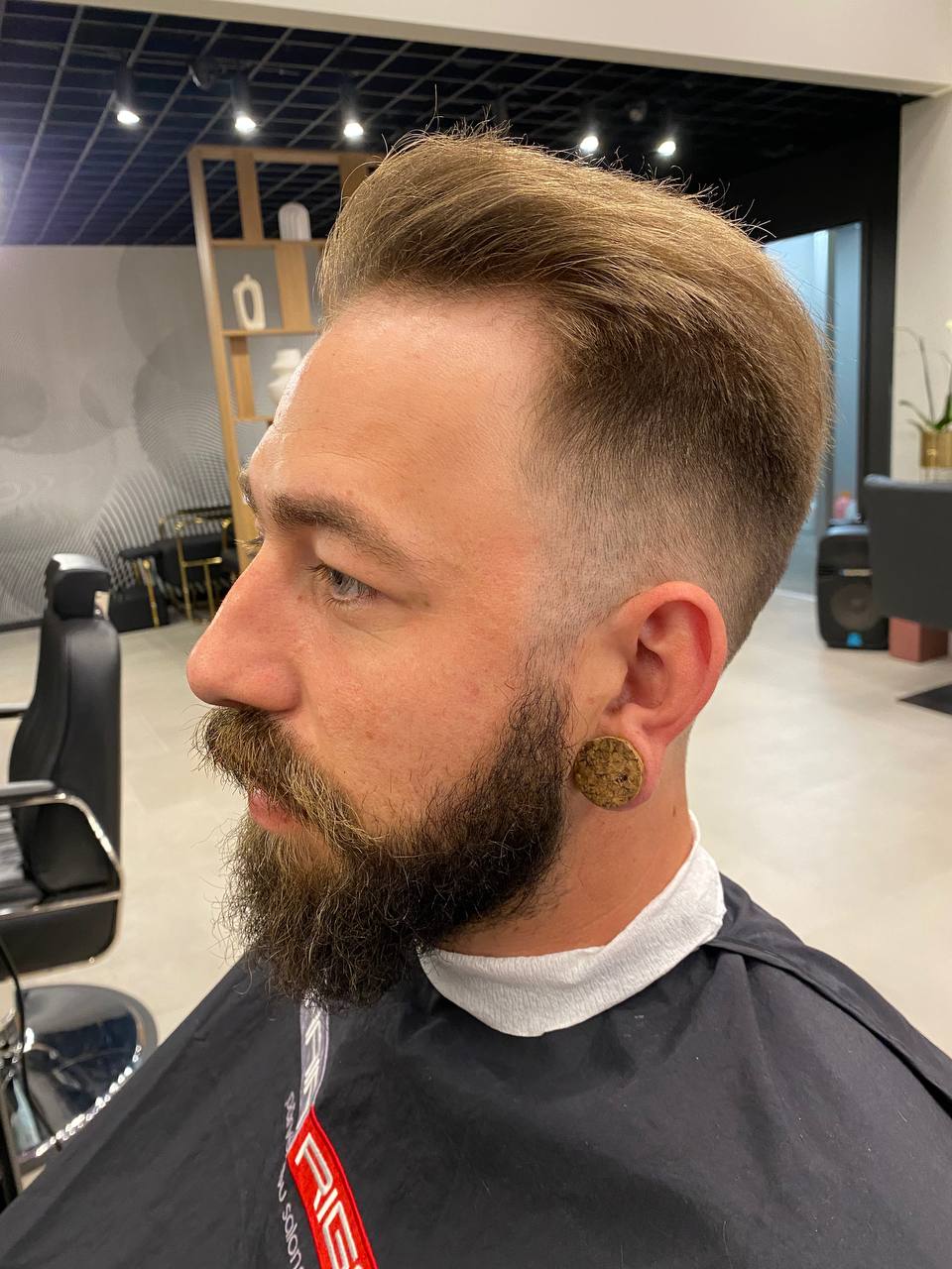 Vīriešu frizūra HAIRRIGA Barbershop