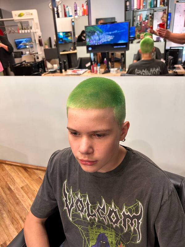 Vīriešu frizūra HAIRRIGA Barbershop