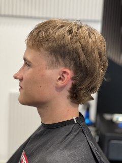 Vīriešu frizūra HAIRRIGA Barbershop