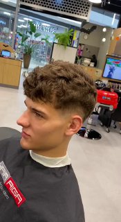 Vīriešu frizūra HAIRRIGA Barbershop