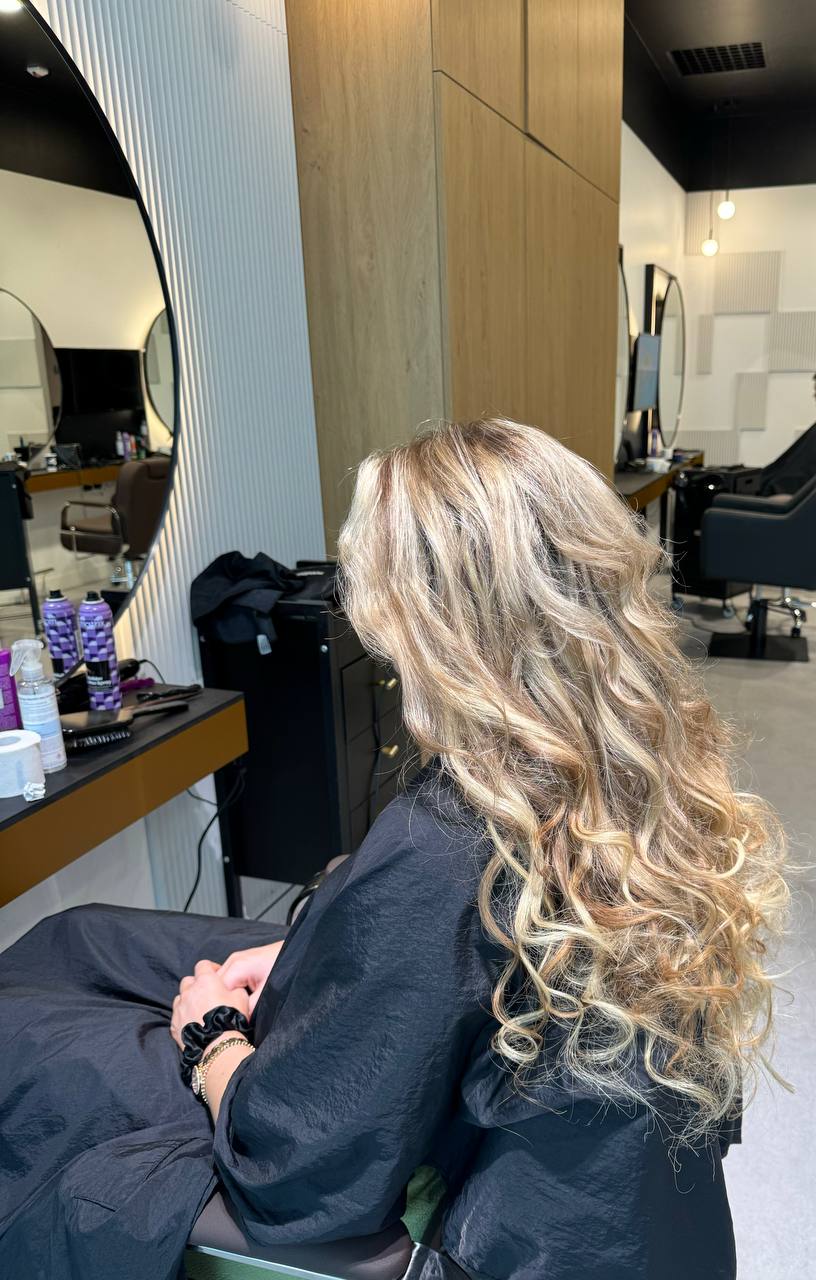 Balayage darbs HAIRRIGA salonā