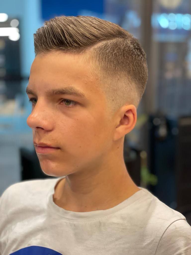 Vīriešu frizūra HAIRRIGA Barbershop