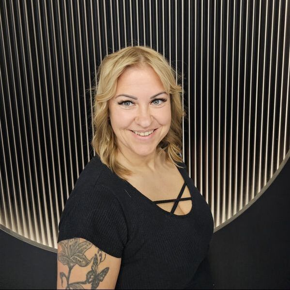 Elīna Biksone