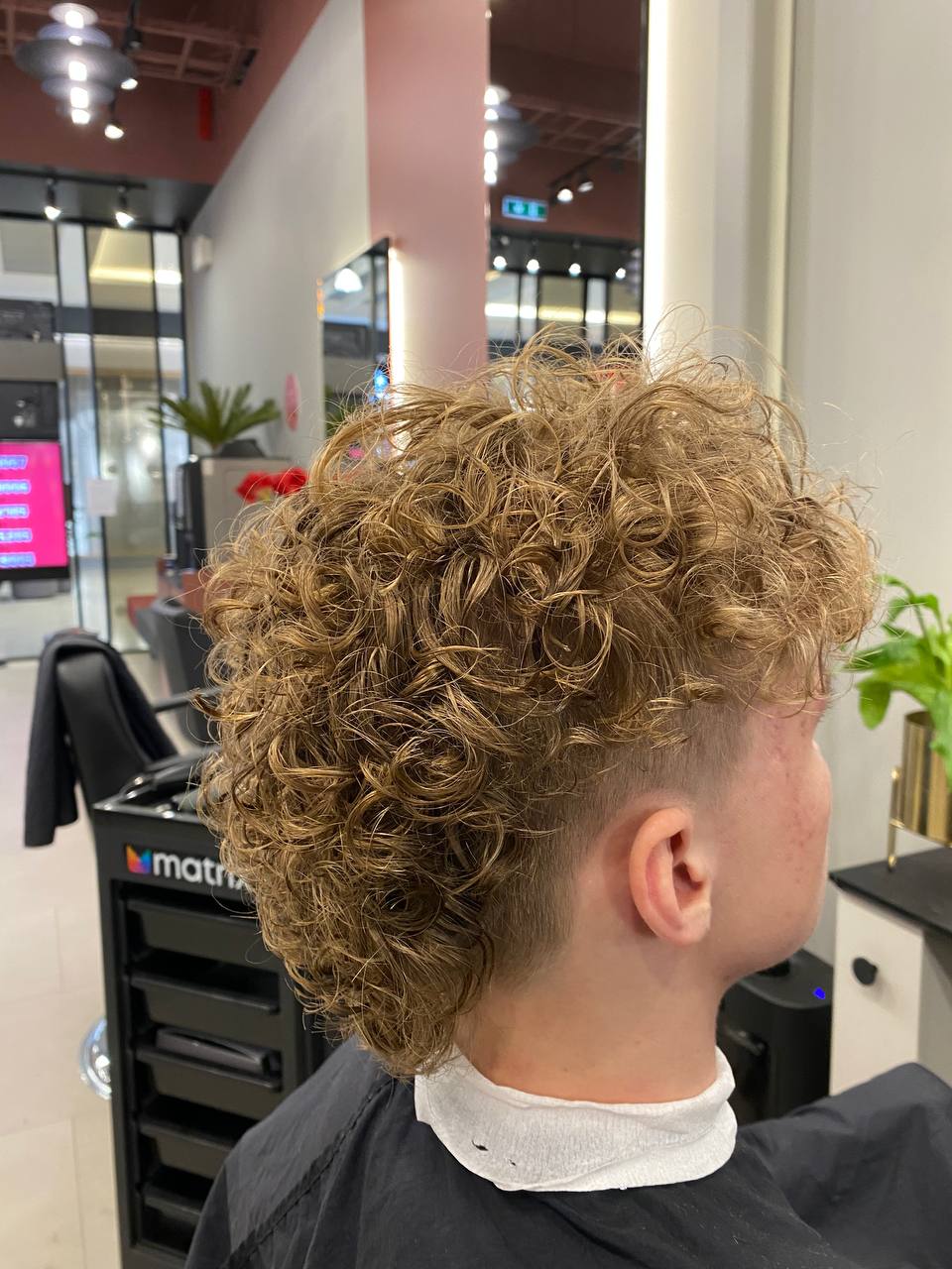 Ilgviļņi vīriešiem HAIRRIGA
